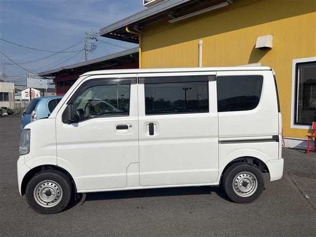 Nissan NV100 Clipper 9