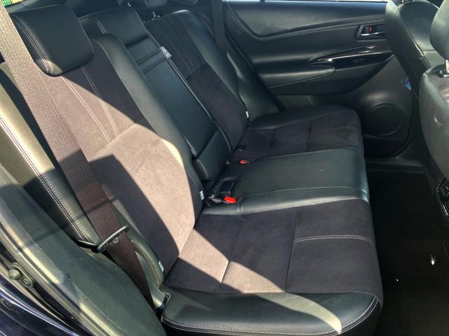 Toyota Harrier 12