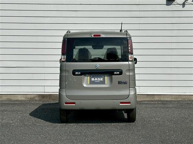 Suzuki Spacia Base 8