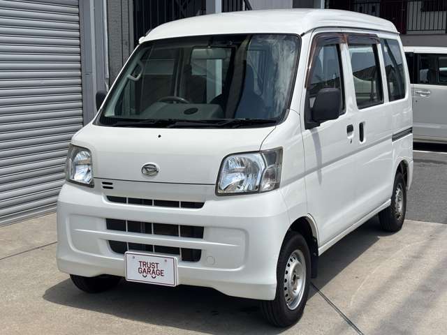 Daihatsu Hijet Cargo 6