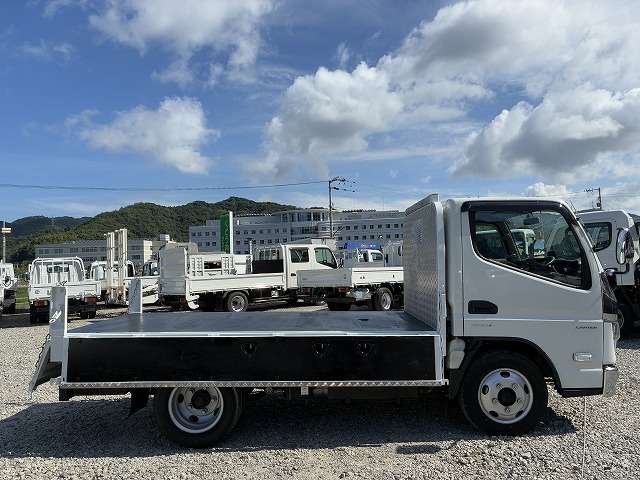 Mitsubishi Fuso Canter 12