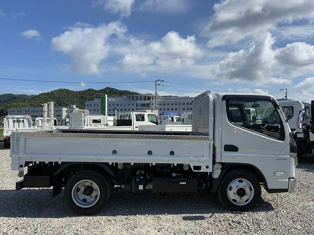Mitsubishi Fuso Canter 5