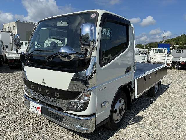 Mitsubishi Fuso Canter 9