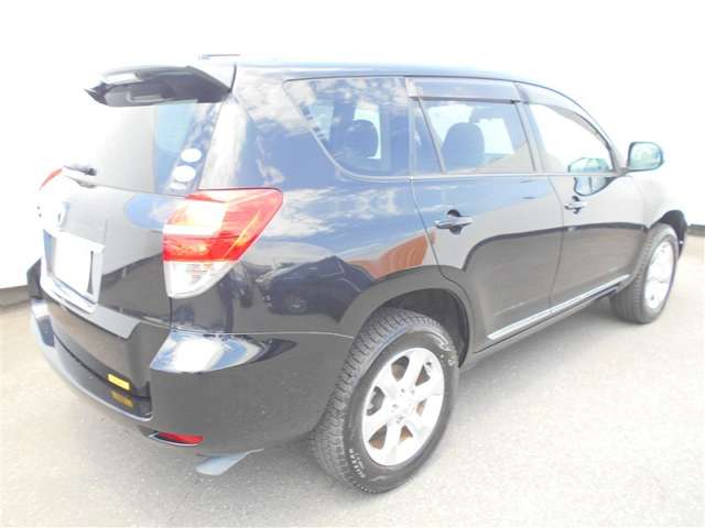 Toyota Vanguard 6