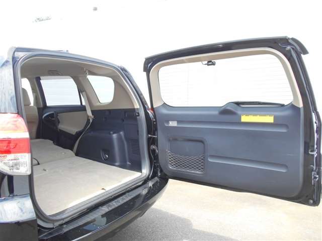 Toyota Vanguard 10