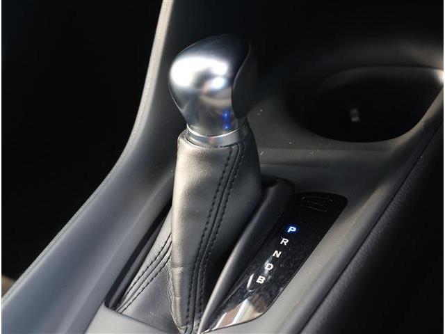 Toyota C-HR 11