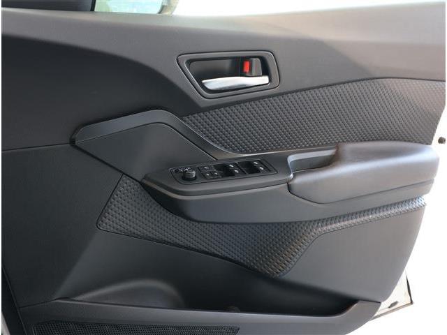 Toyota C-HR 6