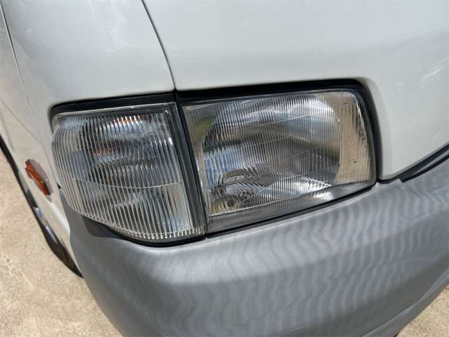 Mazda Bongo Truck 12