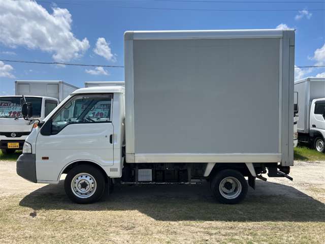 Mazda Bongo Truck 5
