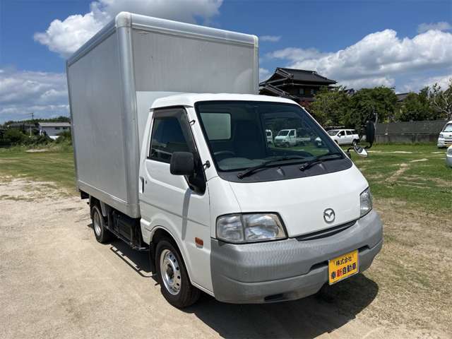 Mazda Bongo Truck 10