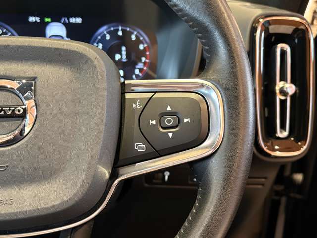 Volvo XC40 11