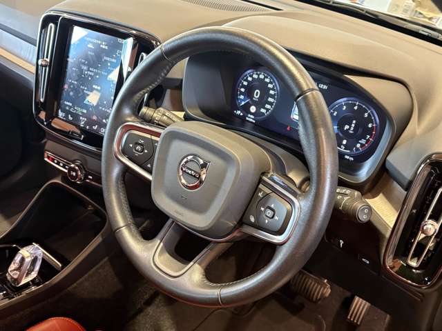 Volvo XC40 7