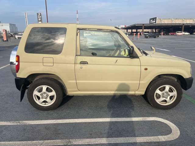 Mitsubishi Pajero Mini 8