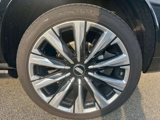 Cadillac エスカレード 11