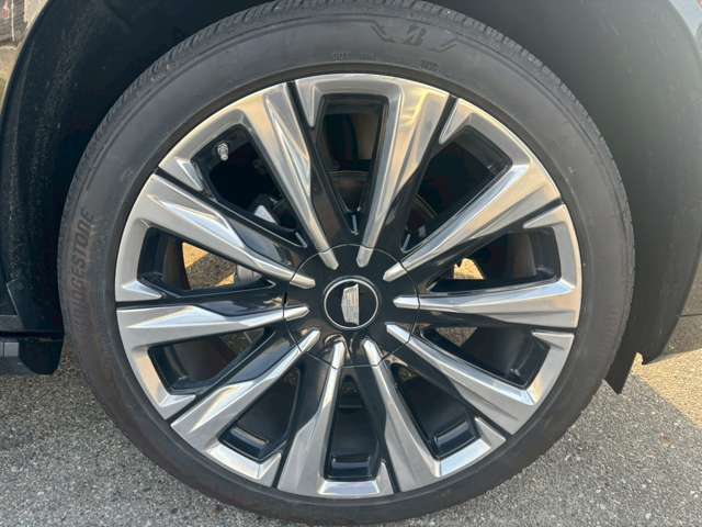 Cadillac エスカレード 9