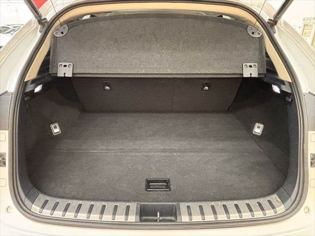 Lexus NX 9