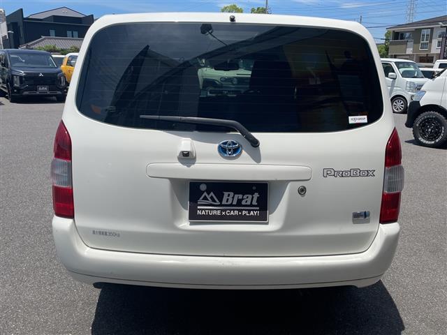 Toyota Probox Van 12