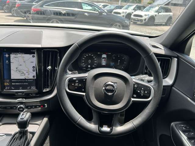 Volvo XC60 6
