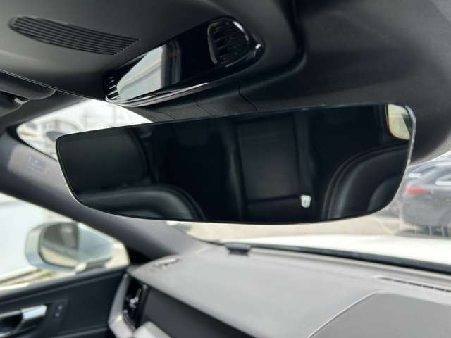 Volvo XC60 9