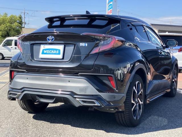 Toyota C-HR 6