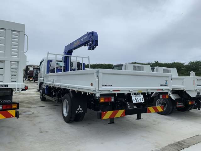 Mitsubishi Fuso Canter 3