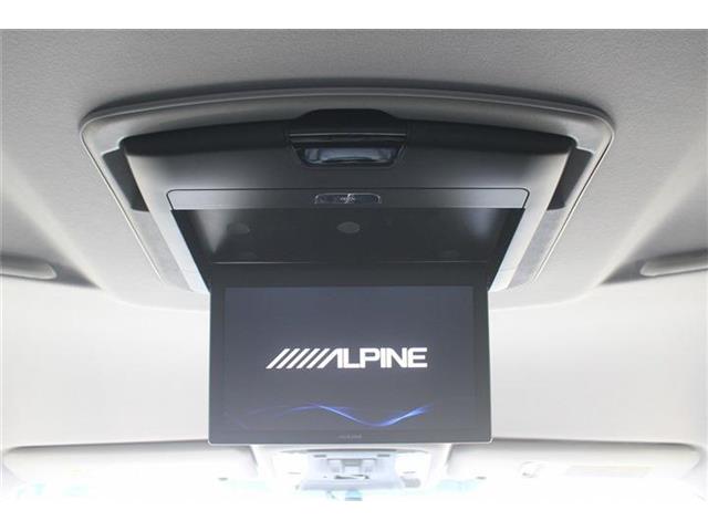 Toyota Alphard 3