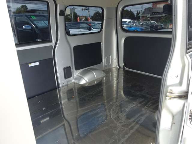 Toyota Town Ace Van 12