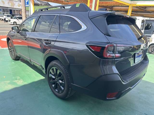 Subaru Legacy Outback 4