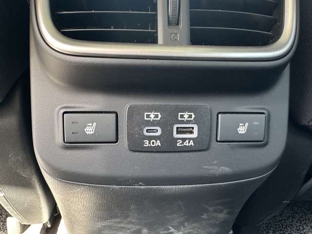 Subaru Legacy Outback 7