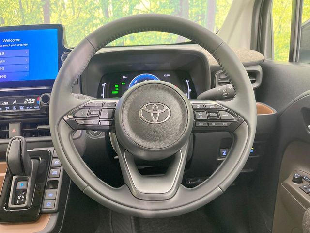 Toyota Sienta 12