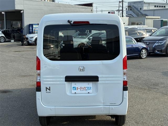 Honda N-VAN 11