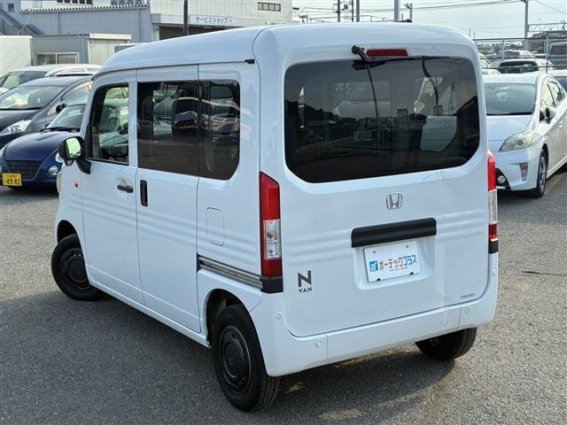 Honda N-VAN 9