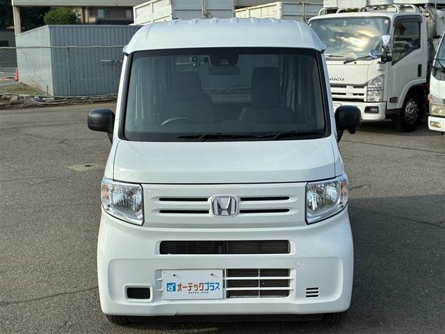 Honda N-VAN 10