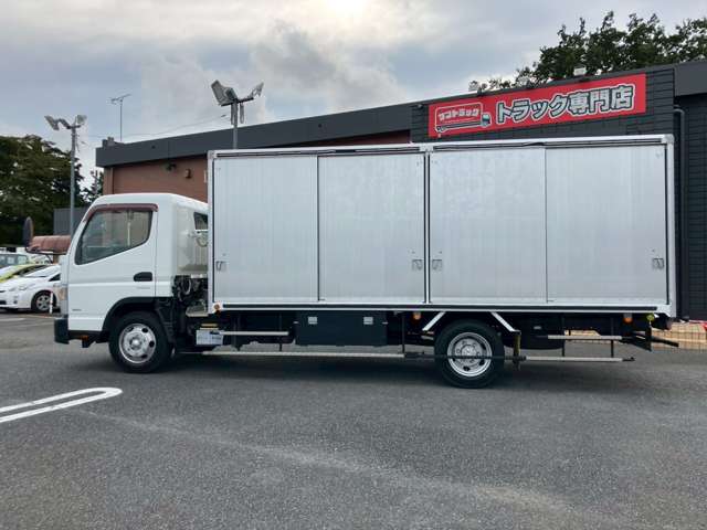 Mitsubishi Fuso Canter 8