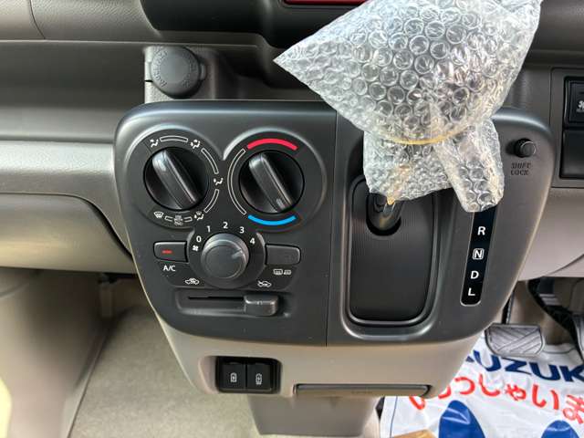Suzuki Every 12