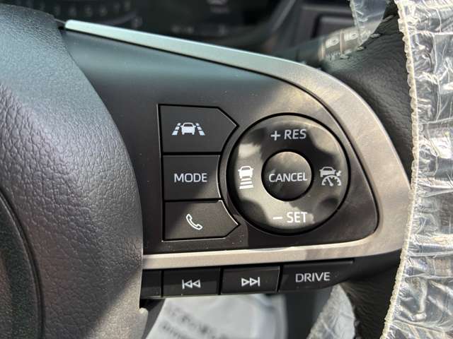 Daihatsu Rocky 8