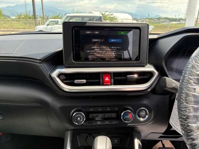 Daihatsu Rocky 10