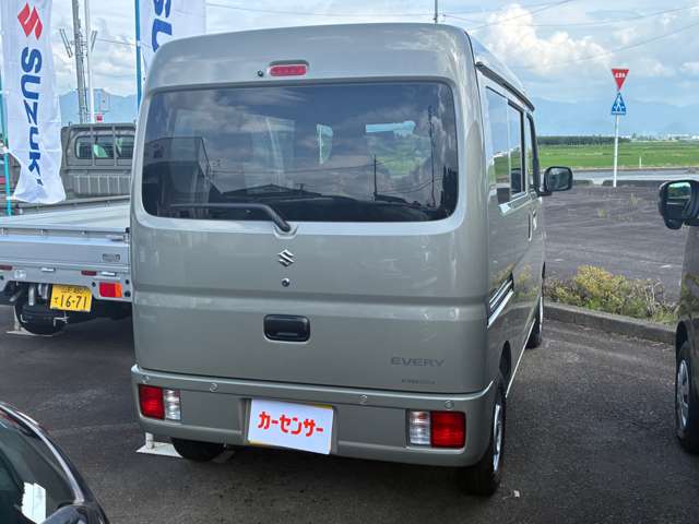 Suzuki Every 4