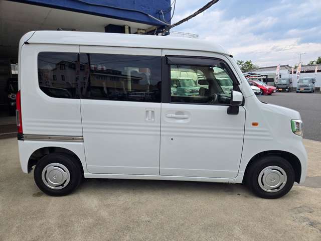 Honda N-VAN 8