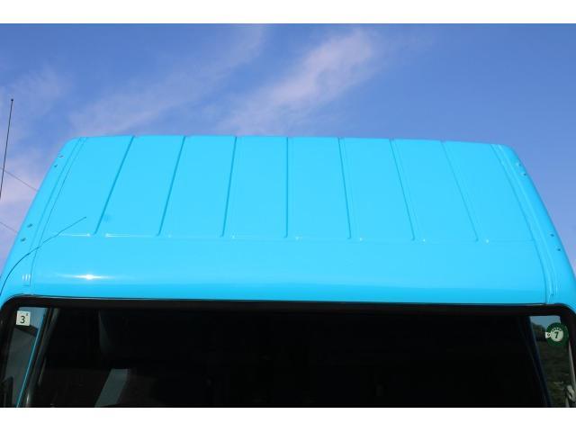 Mitsubishi Fuso Canter 8