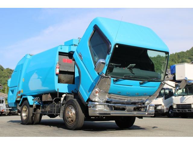 Mitsubishi Fuso Canter 9