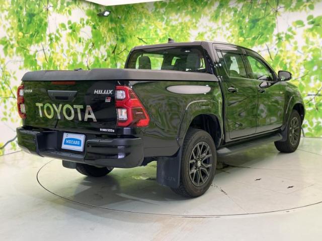Toyota Hilux 6