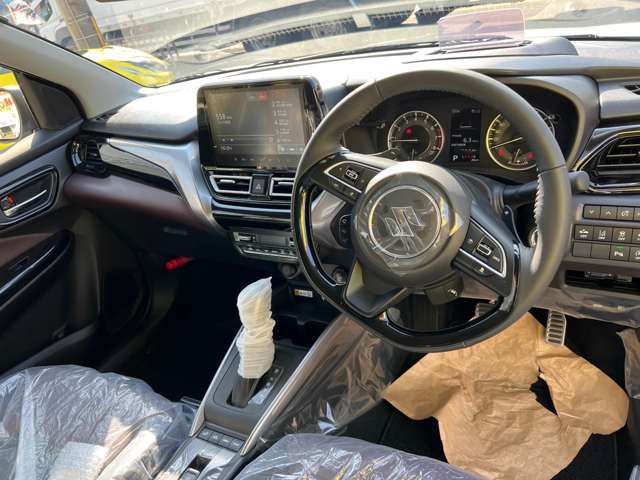 Suzuki Fronx 11