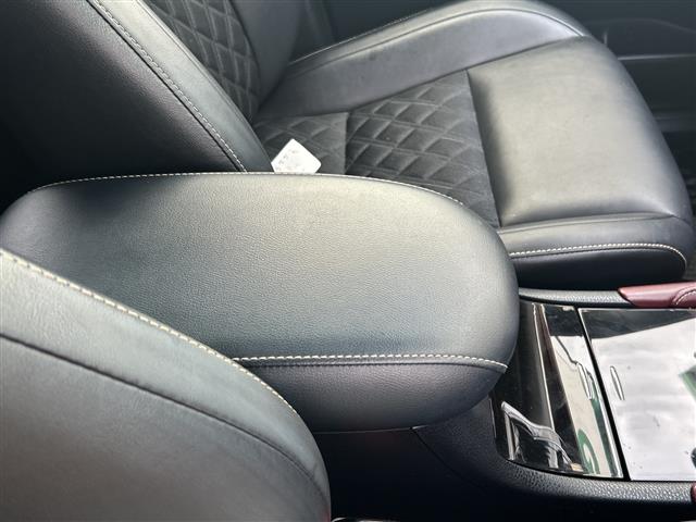Toyota Harrier 10
