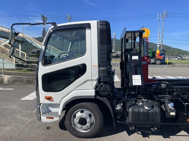 Mitsubishi Fuso Fighter 5