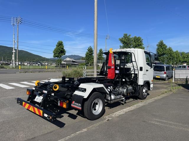 Mitsubishi Fuso Fighter 7