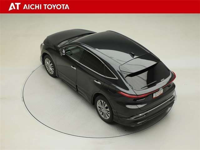 Toyota Harrier 12