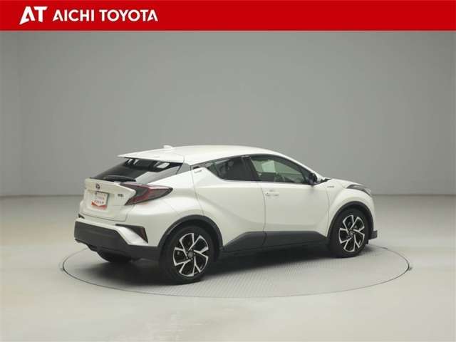 Toyota C-HR 6