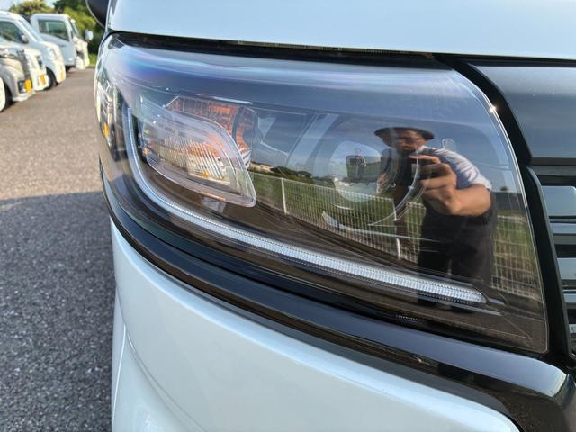 Suzuki Spacia Base 12