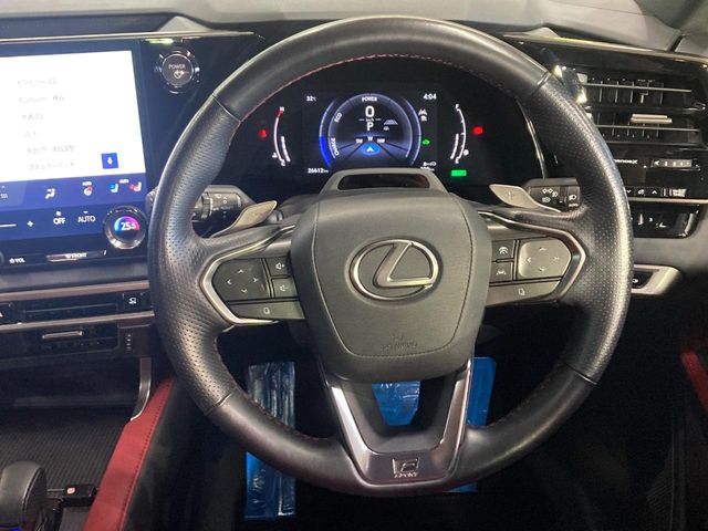 Lexus RX 8